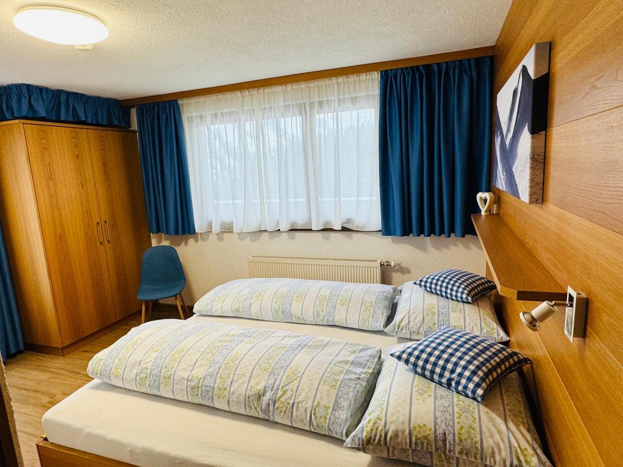 Hotel Garni Enzian Damüls Εξωτερικό φωτογραφία