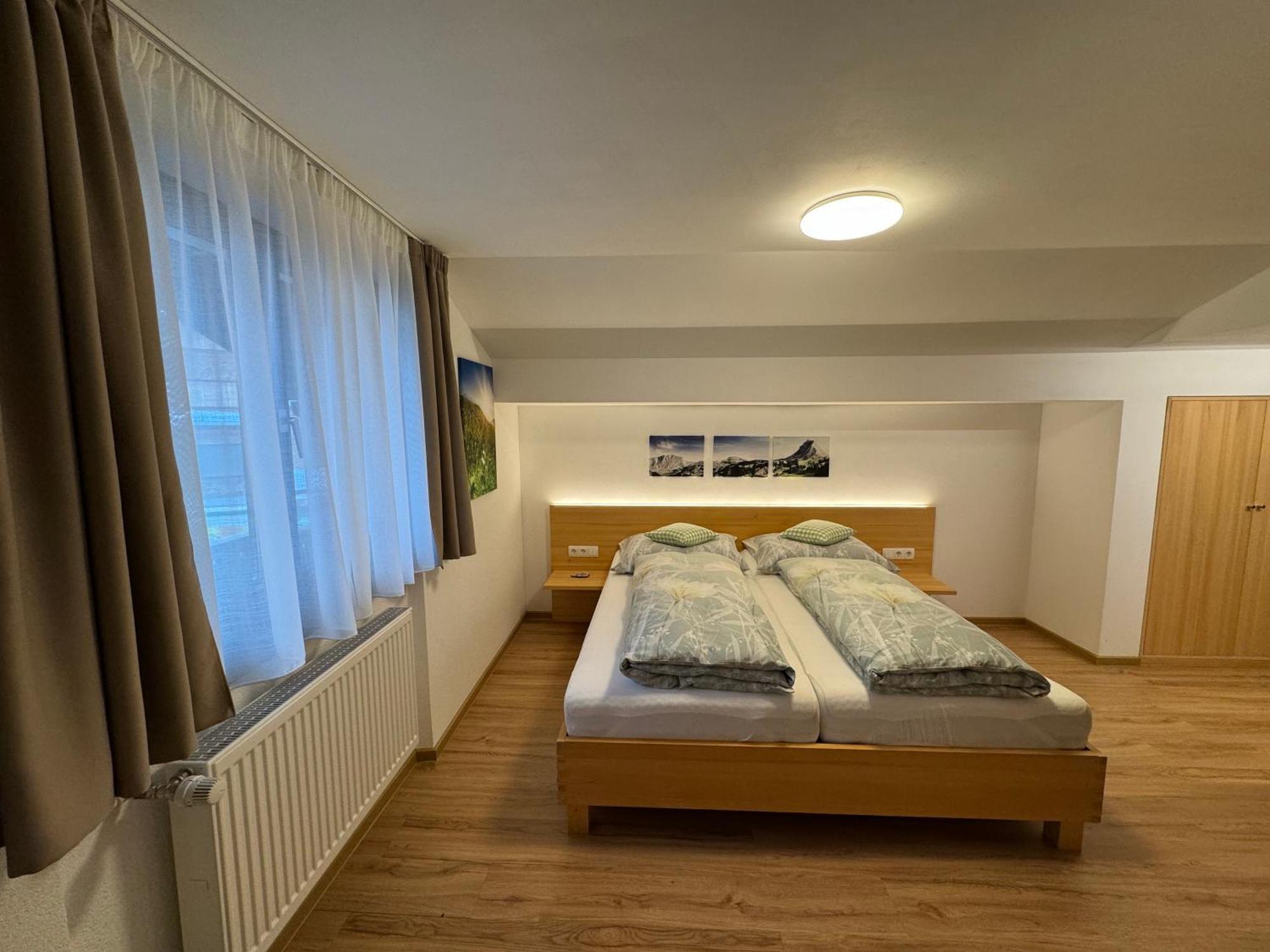 Hotel Garni Enzian Damüls Εξωτερικό φωτογραφία